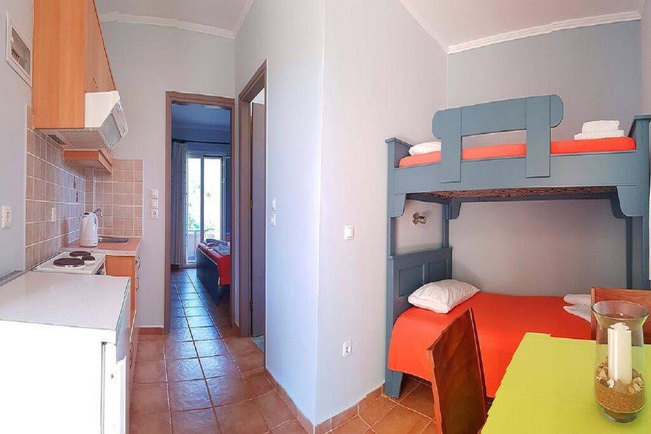 Aggelina S Apartments Xi Beach Bagian luar foto
