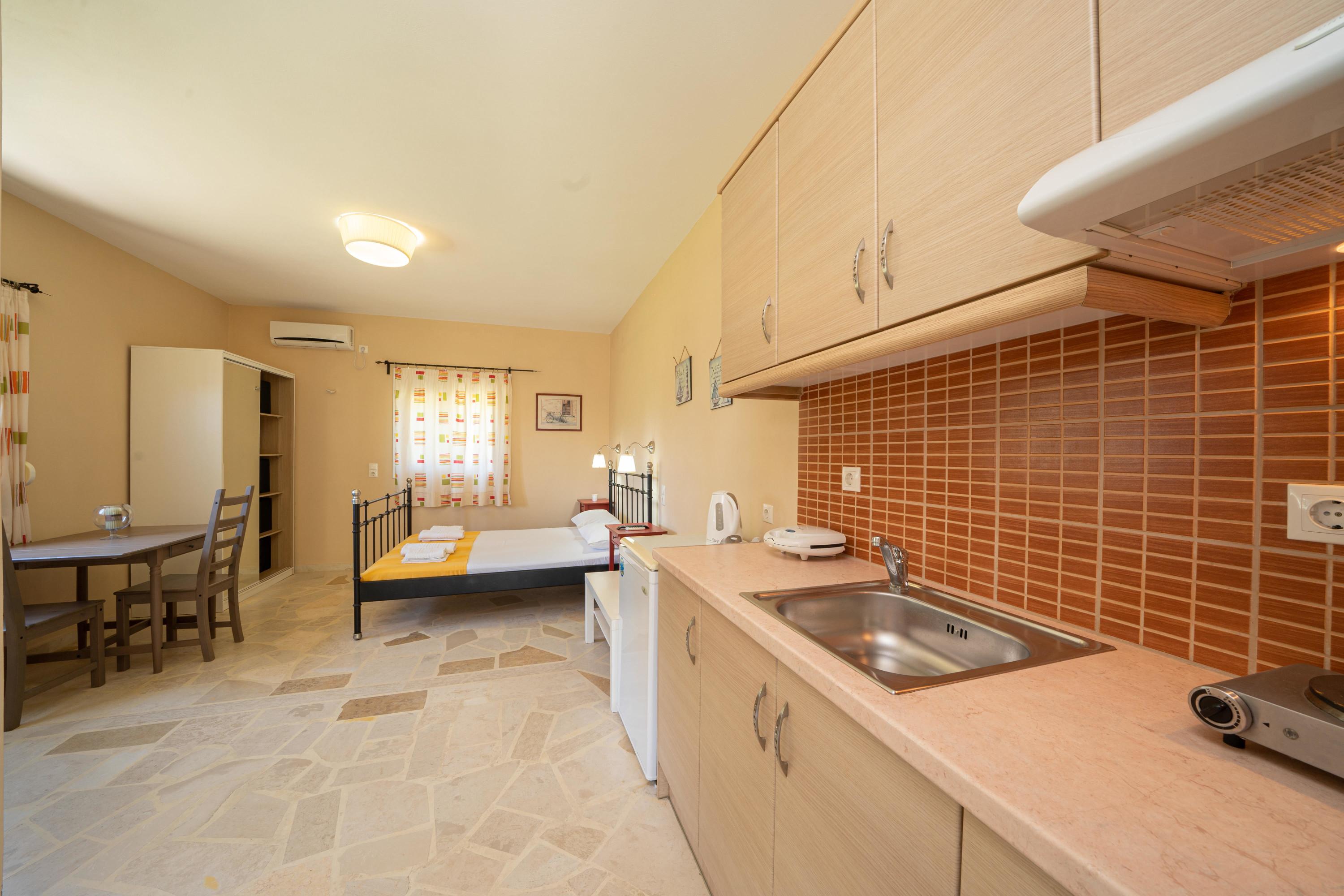 Aggelina S Apartments Xi Beach Bagian luar foto