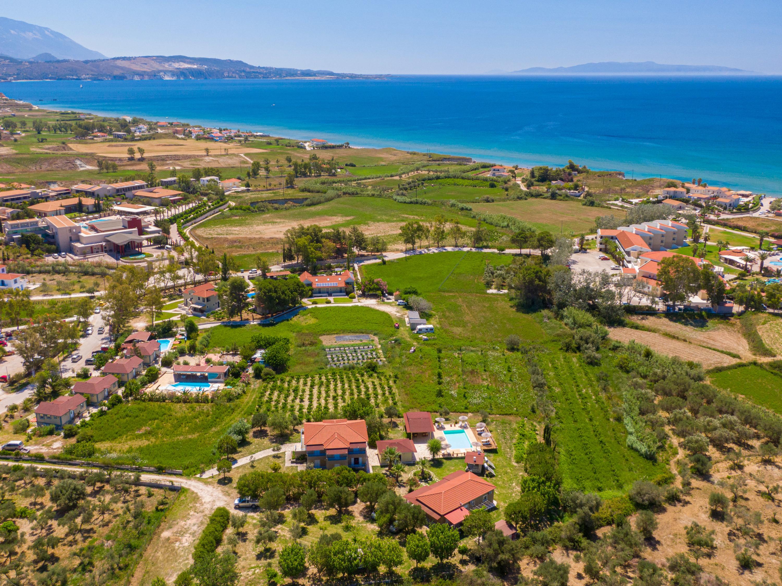 Aggelina S Apartments Xi Beach Bagian luar foto