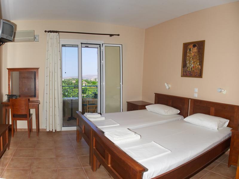 Aggelina S Apartments Xi Beach Bagian luar foto